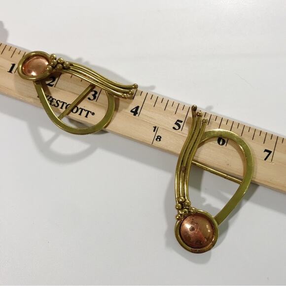 Vintage Handcrafted Baldwin Signed Modernist Copper and Brass Scarf Belt Buckle - Picture 3 of 14